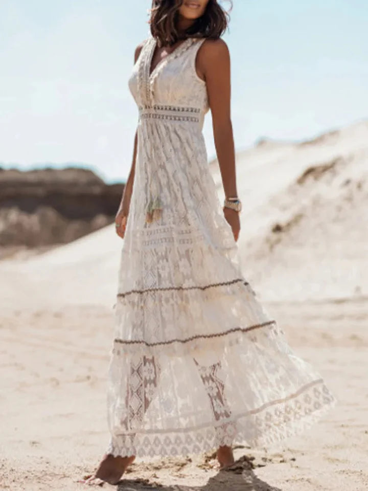 Bohemian Maxi-Kleid mit Spitze und eleganten Schlagärmeln