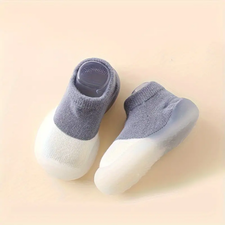 Flexible Barfuß-Kinderschuhe