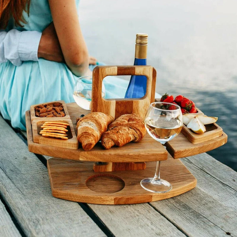 Tragbarer Holz-Picknick-Weintisch mit integriertem Flaschen- und Glashalter