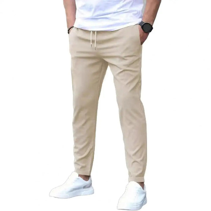 Sportliche Jogginghose mit Taschen und elastischem Bund