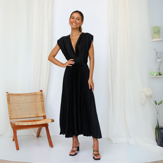Plissiertes, fließendes Maxikleid mit V-Ausschnitt