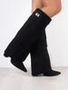Kniehohe Suède-Stiefel mit Absatz