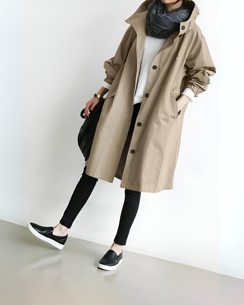 Klassischer Trenchcoat mit Kapuze
