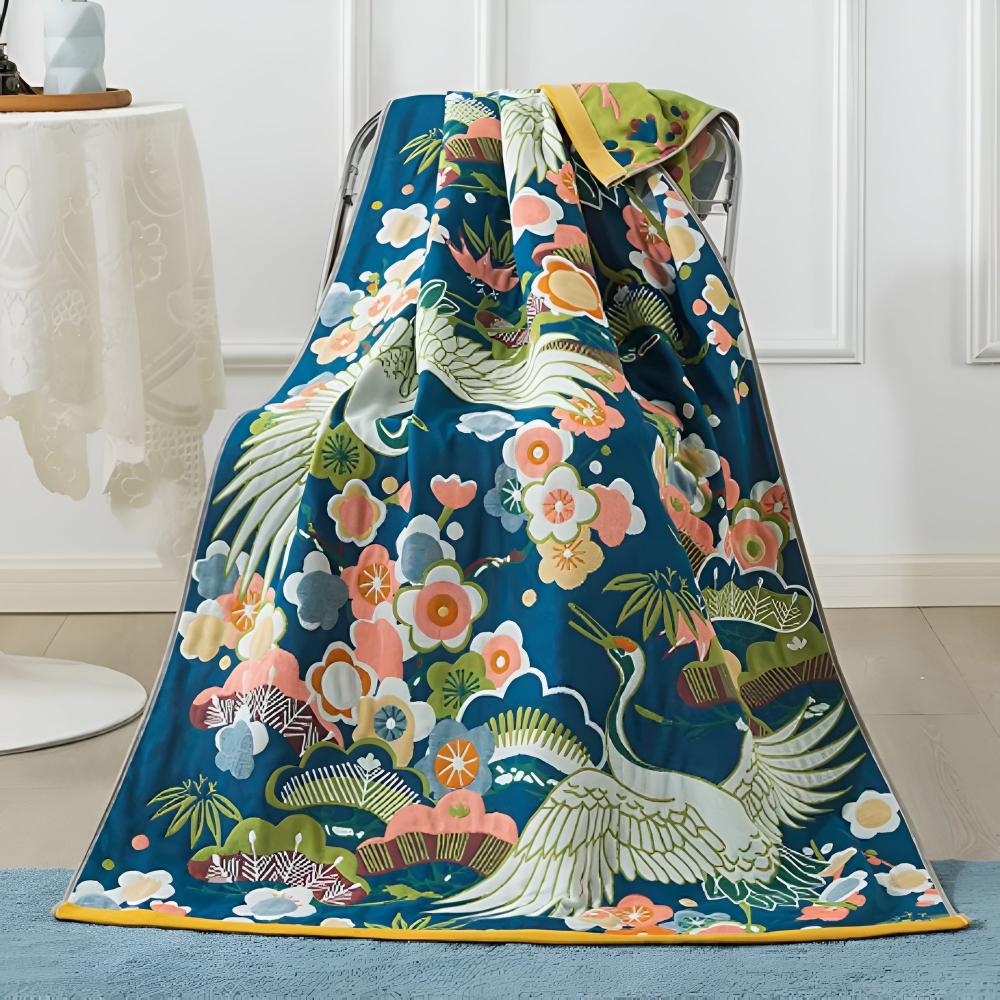 Luxuriöses Badetuch mit Kranich- und Blumenmuster