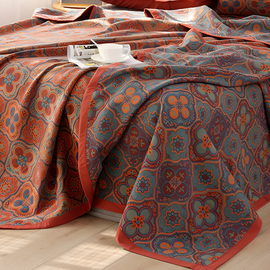 Wendebettdecke aus Baumwolle mit Blütenstickerei – Zeitlose Eleganz und Komfort