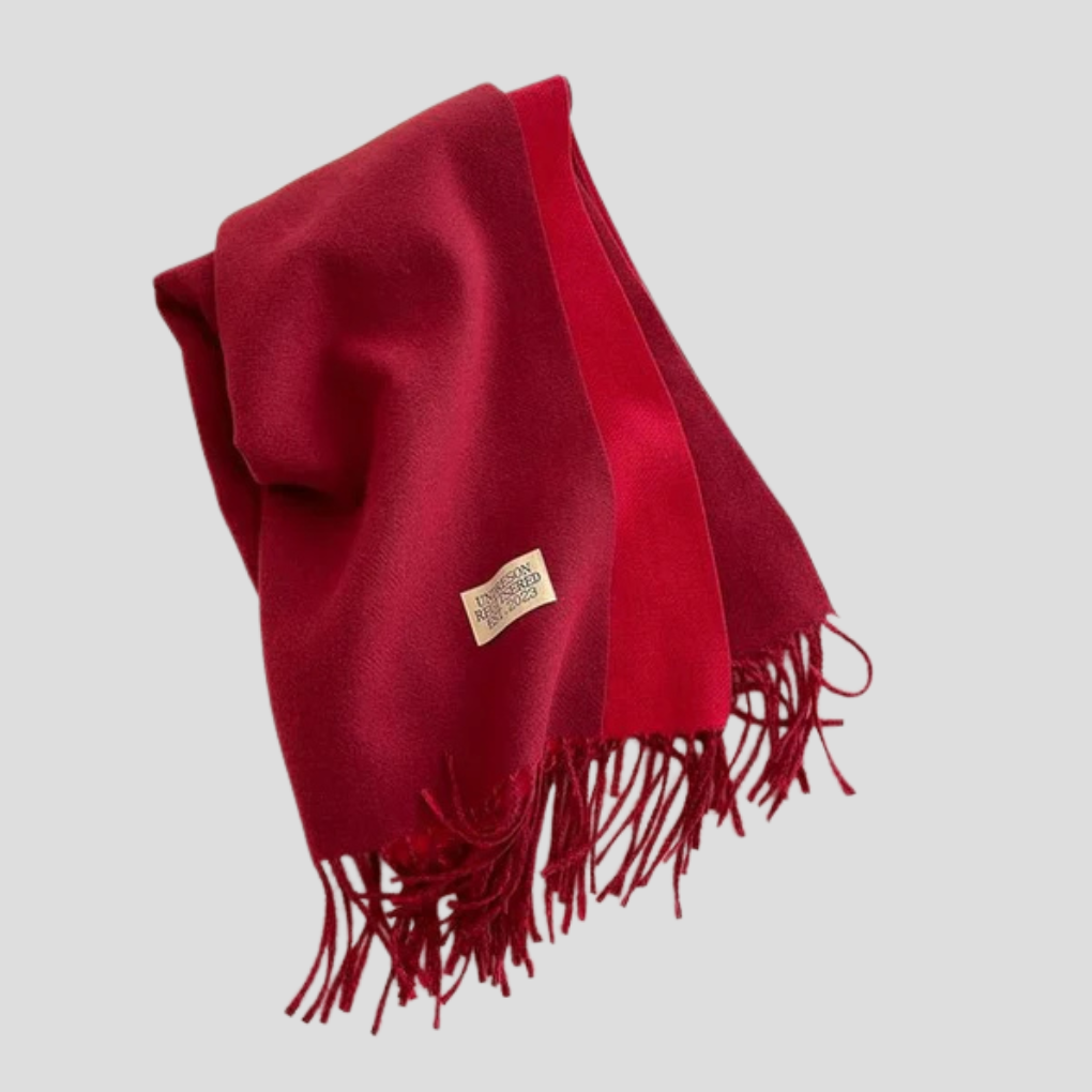 Wollschal im klassischen Winterstil