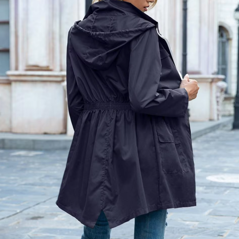 lange blauwe trenchcoat voor dames