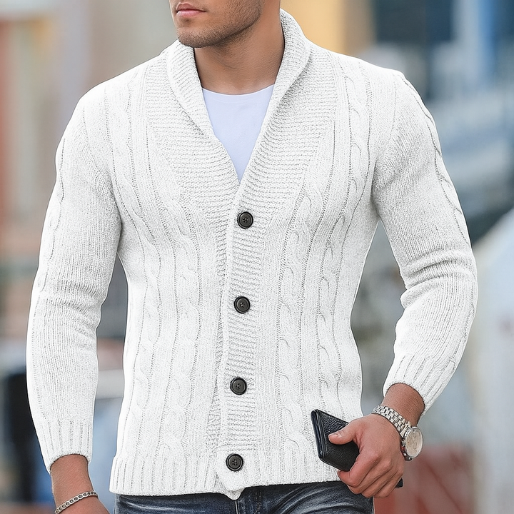 Warmer, klassischer Herren-Strickcardigan