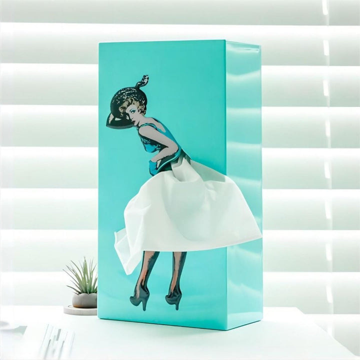 Taschentuchbox „Flying Skirt“