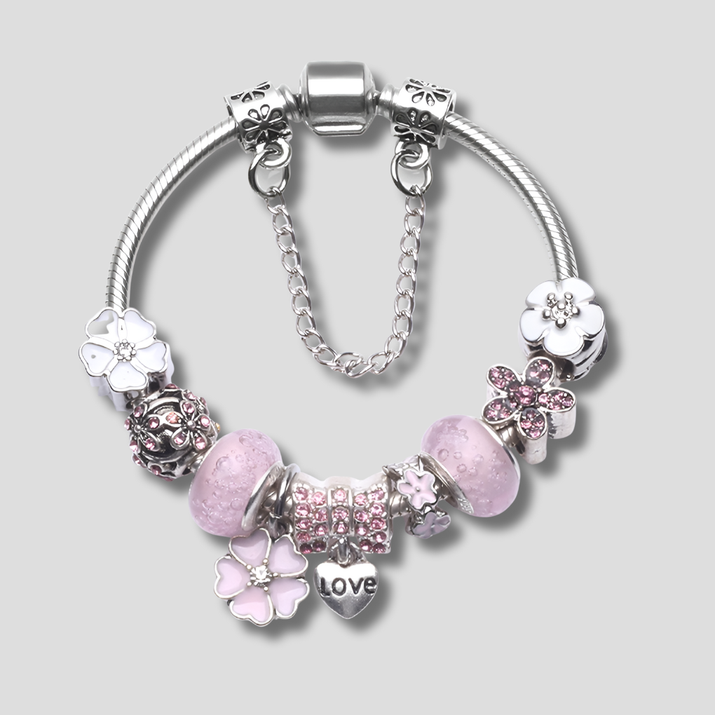 Einzigartiges silbernes Charm-Armband