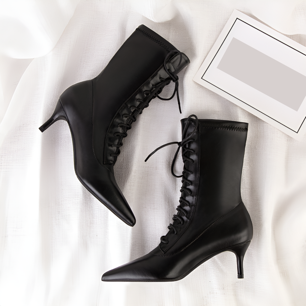 Elegante und stylische Lederstiefel für Damen