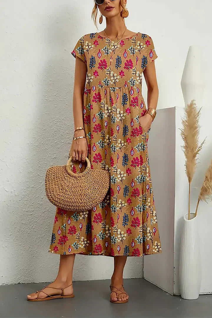 Midikleid im Bohemian-Stil mit Blumenmuster und Flügelärmeln