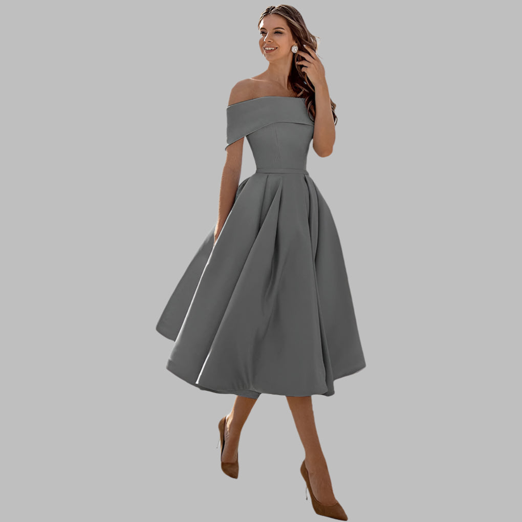 Schulterfreies Vintage-Ballkleid aus Satin