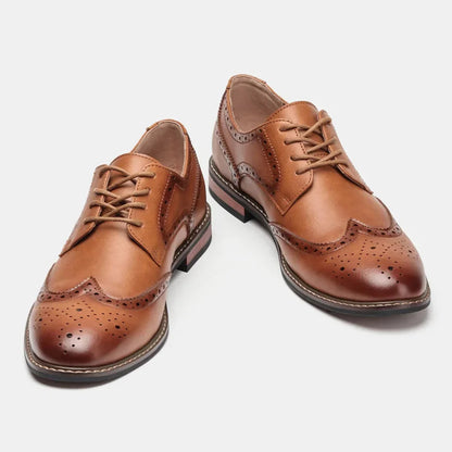 Brogue-Oxford-Schnürschuhe aus Leder mit Flügelkappe