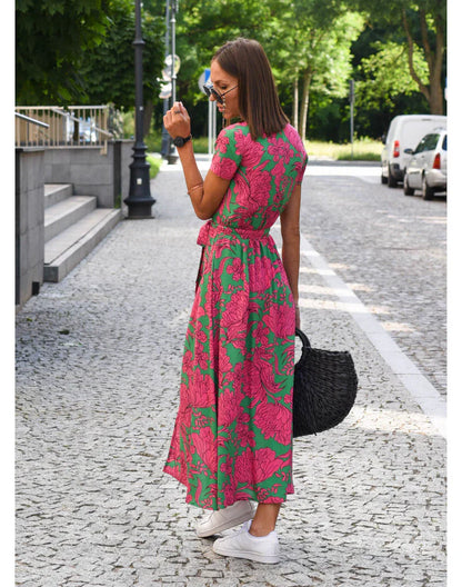 Geblümtes Sommer-Maxikleid mit elegantem V-Ausschnitt