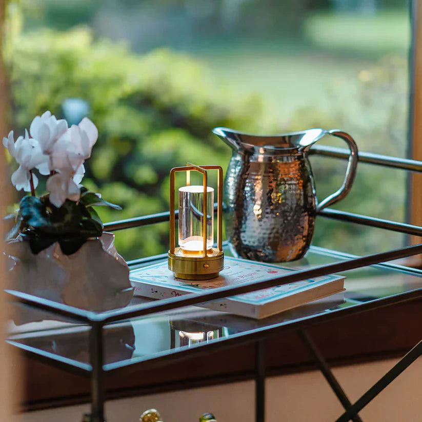 Nordische Kristalllaterne – Anspruchsvolle Beleuchtung für jeden Raum